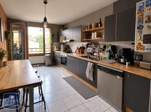 Photo 1 Appartement 5 pièces 128.35m²