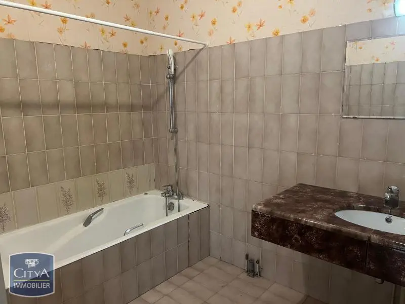 Photo 3 Appartement 1 pièce 39.88m²