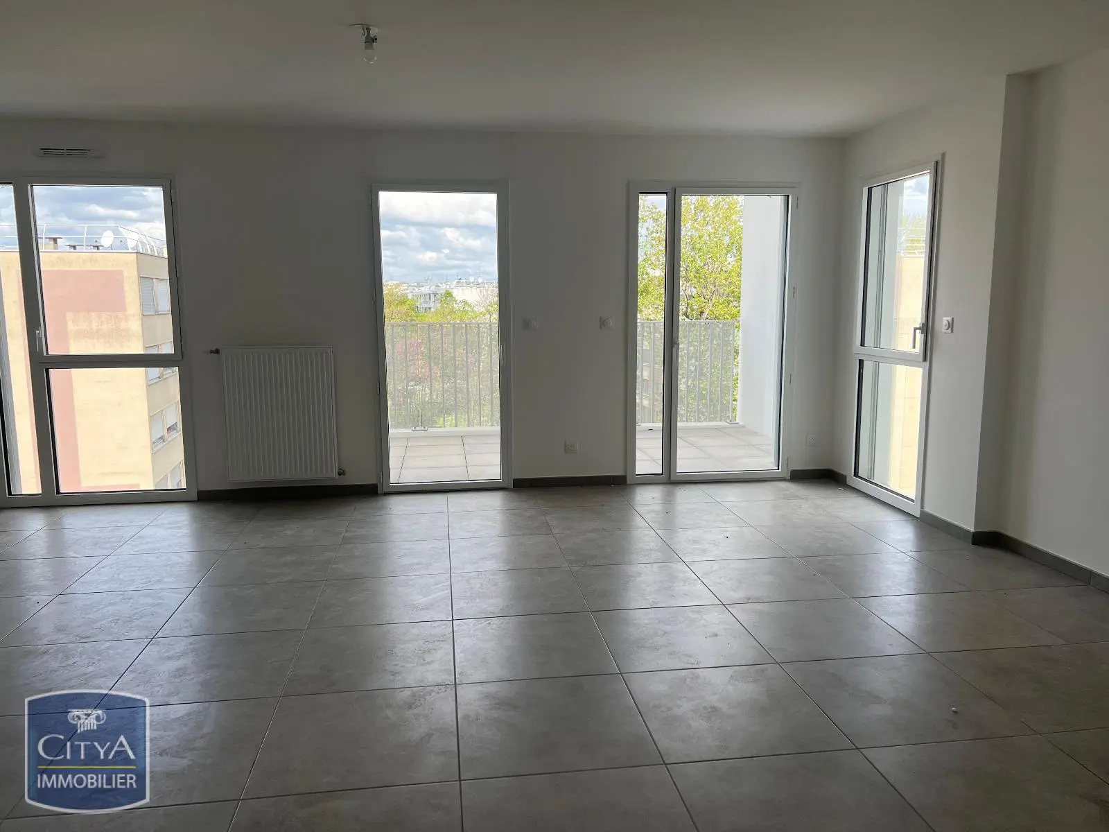 Photo 1 Appartement 3 pièces 73.7m²