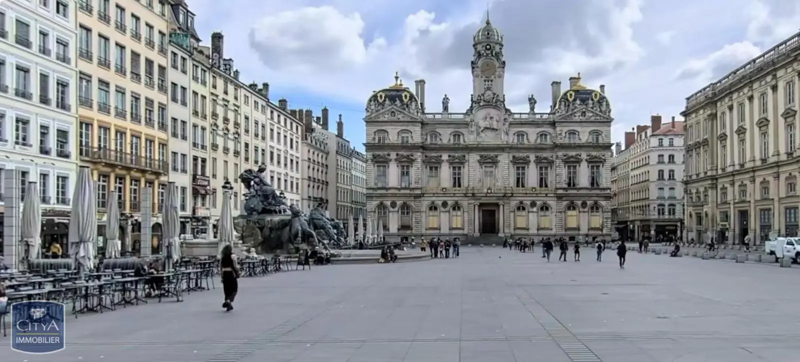 Photo 1 Appartement 2 pièces 65m²