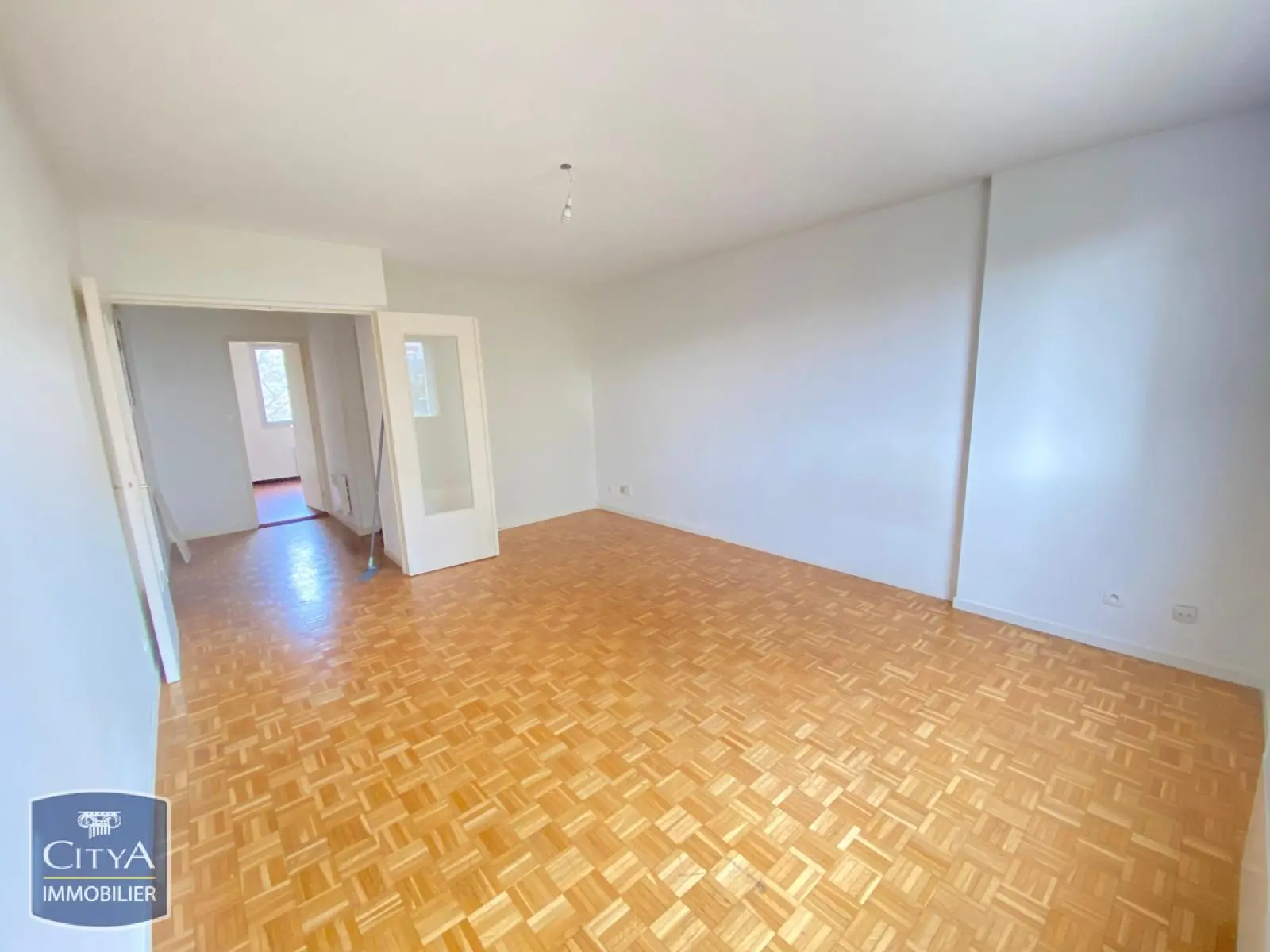 Photo 1 Appartement 2 pièces 52.7m²