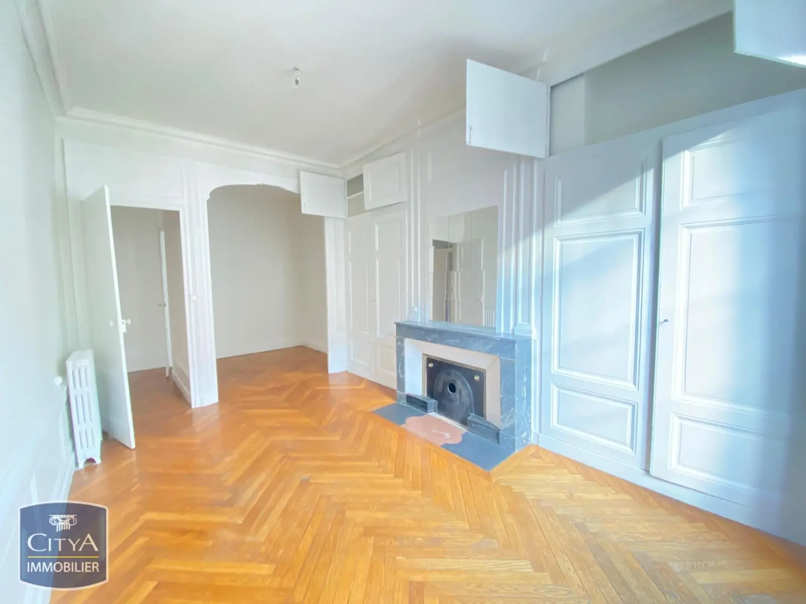 Photo 3 Appartement 5 pièces 175.95m²