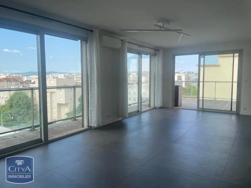 Photo 3 Appartement 4 pièces 109.51m²