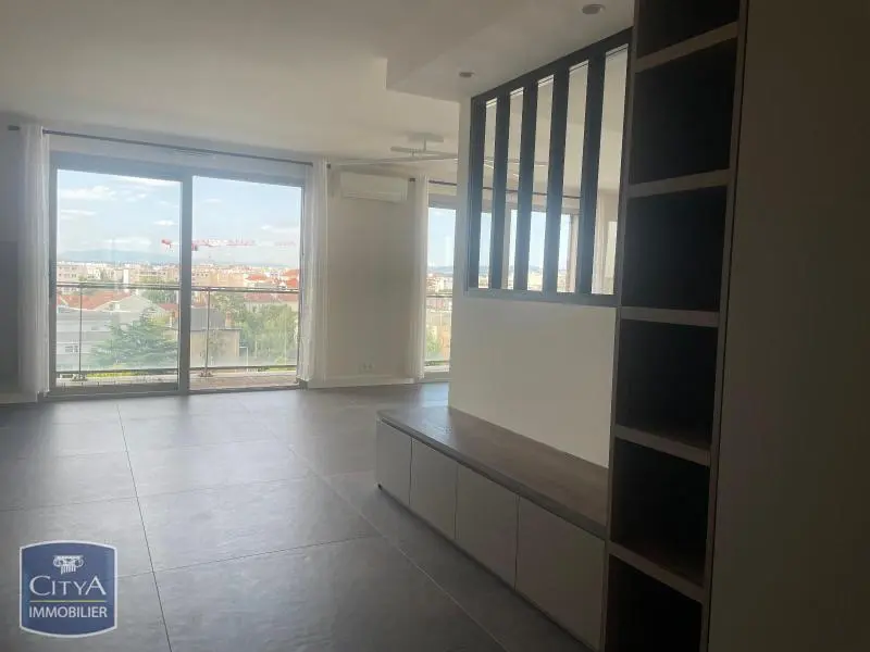 Photo 9 Appartement 4 pièces 109.51m²