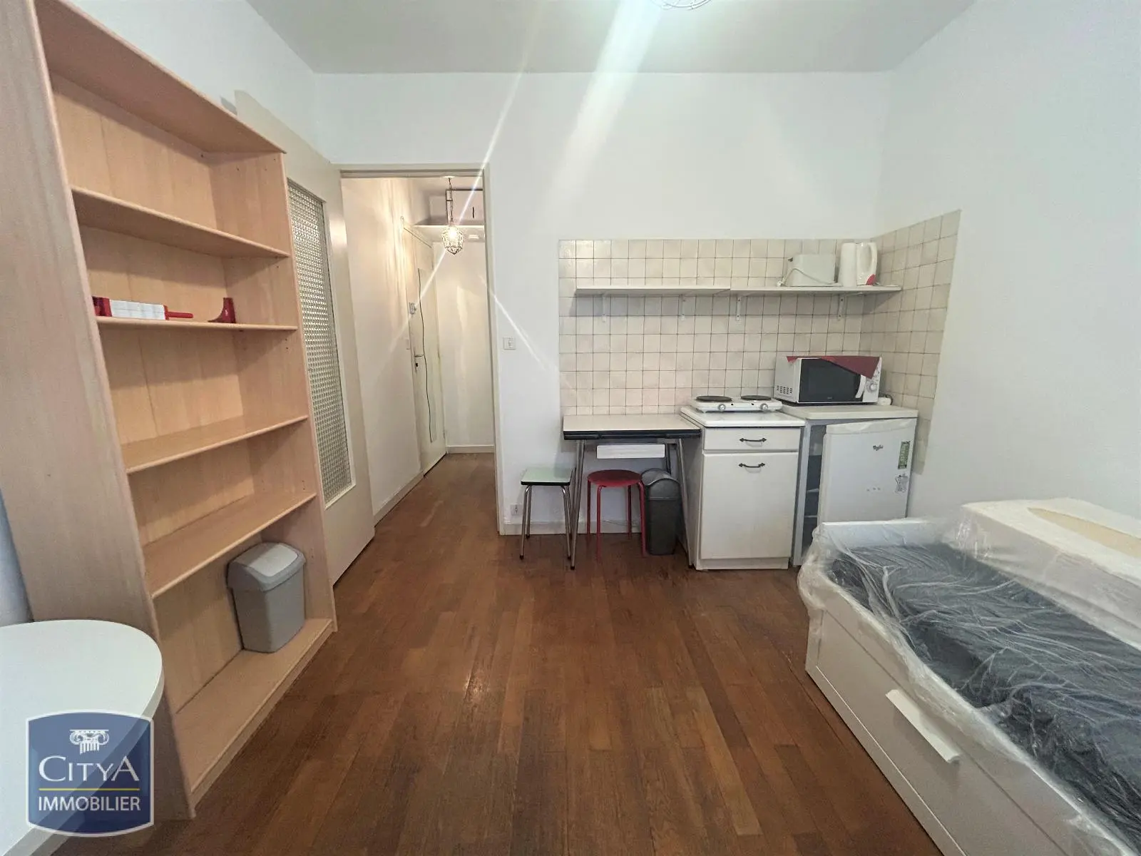 Photo 1 Appartement 1 pièce 16.21m²