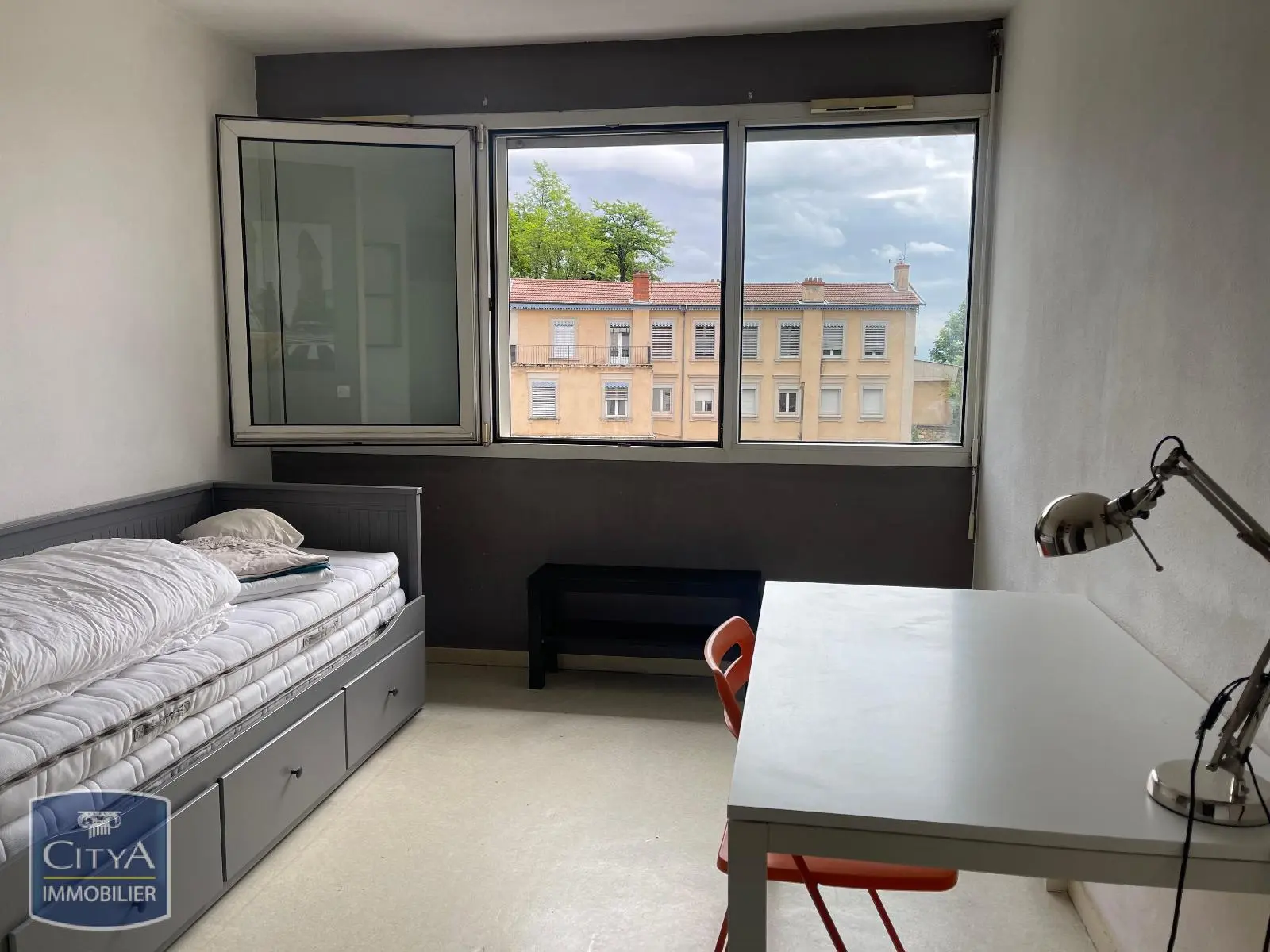 Photo 2 Appartement 1 pièce 15m²