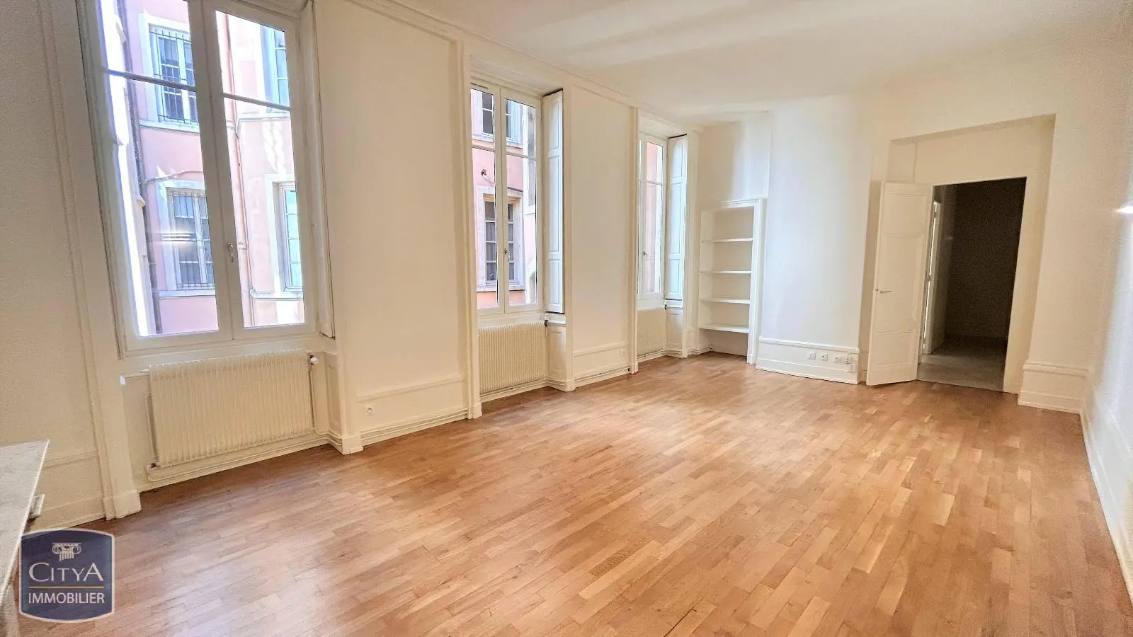 Photo 1 Appartement 4 pièces 104.2m²