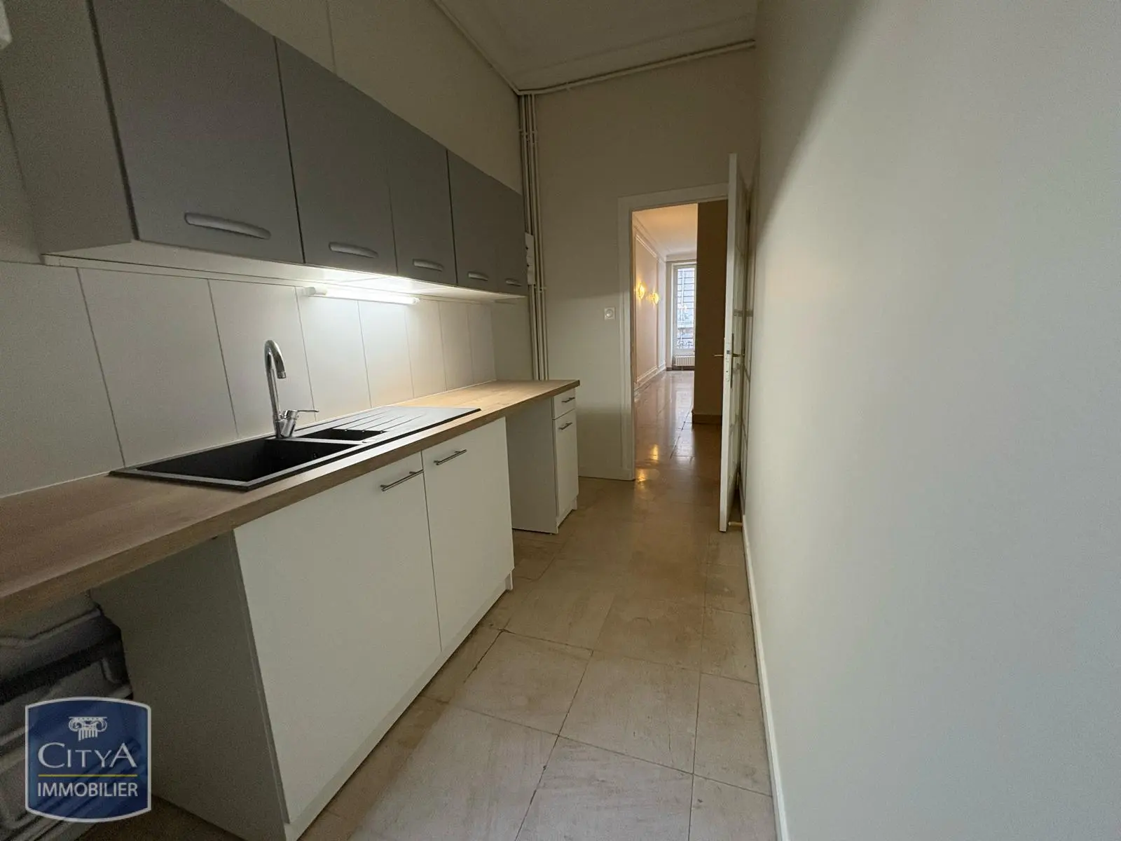 Photo 5 Appartement 3 pièces 77m²