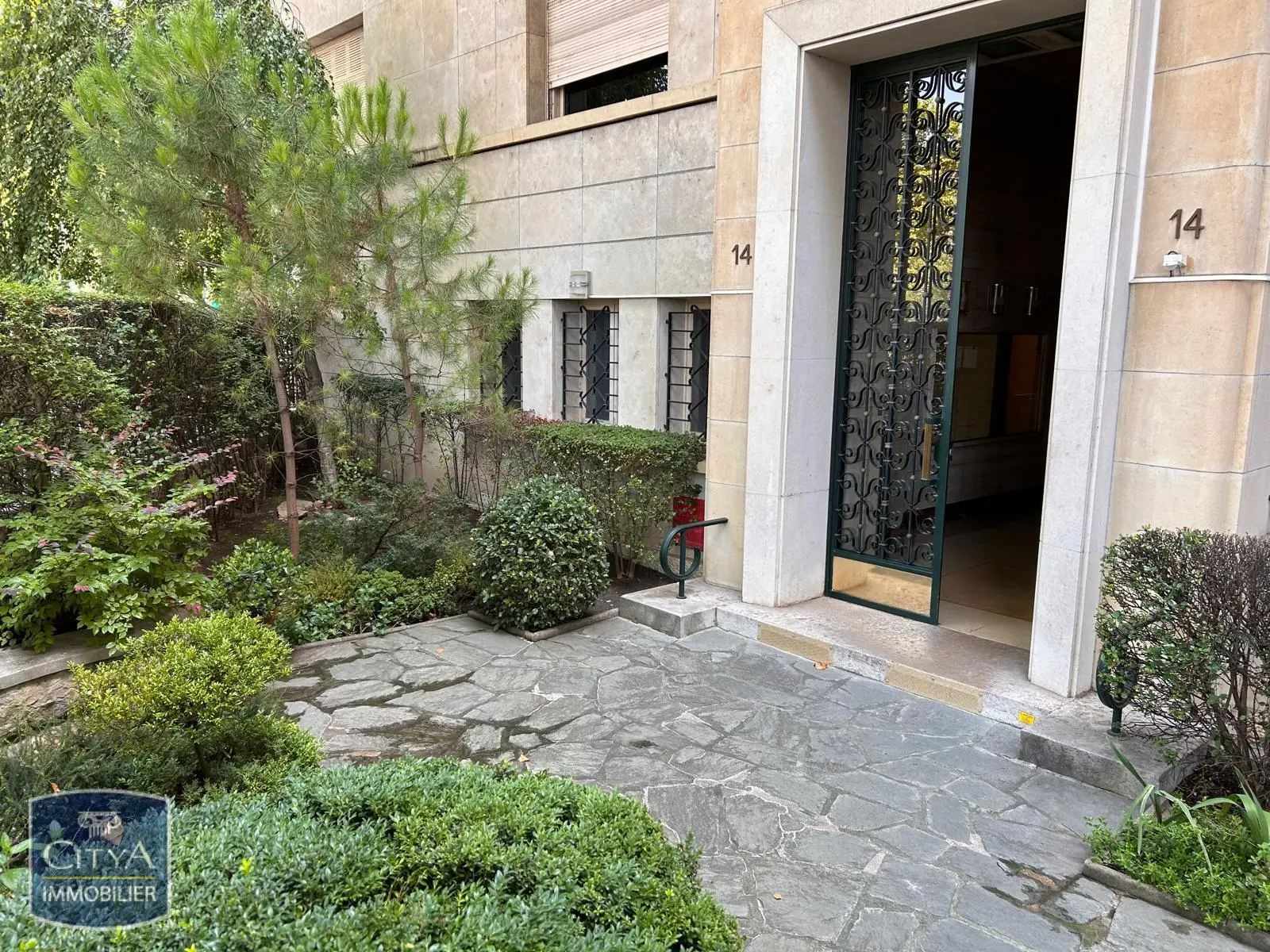 Photo 8 Appartement 4 pièces 131.83m²