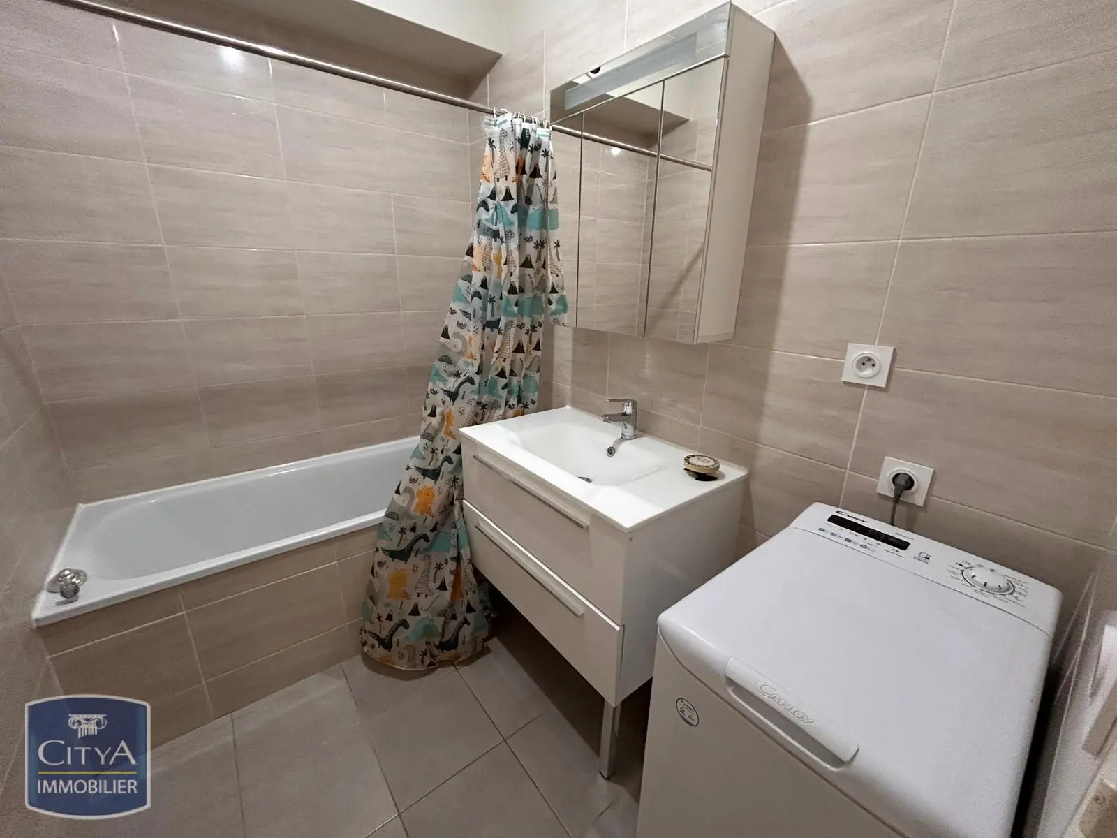 Photo 4 Appartement 1 pièce 40.76m²