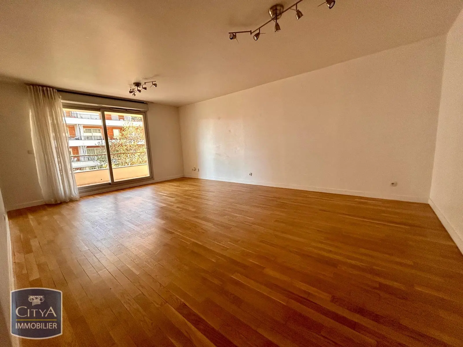 Photo 2 Appartement 5 pièces 117.03m²