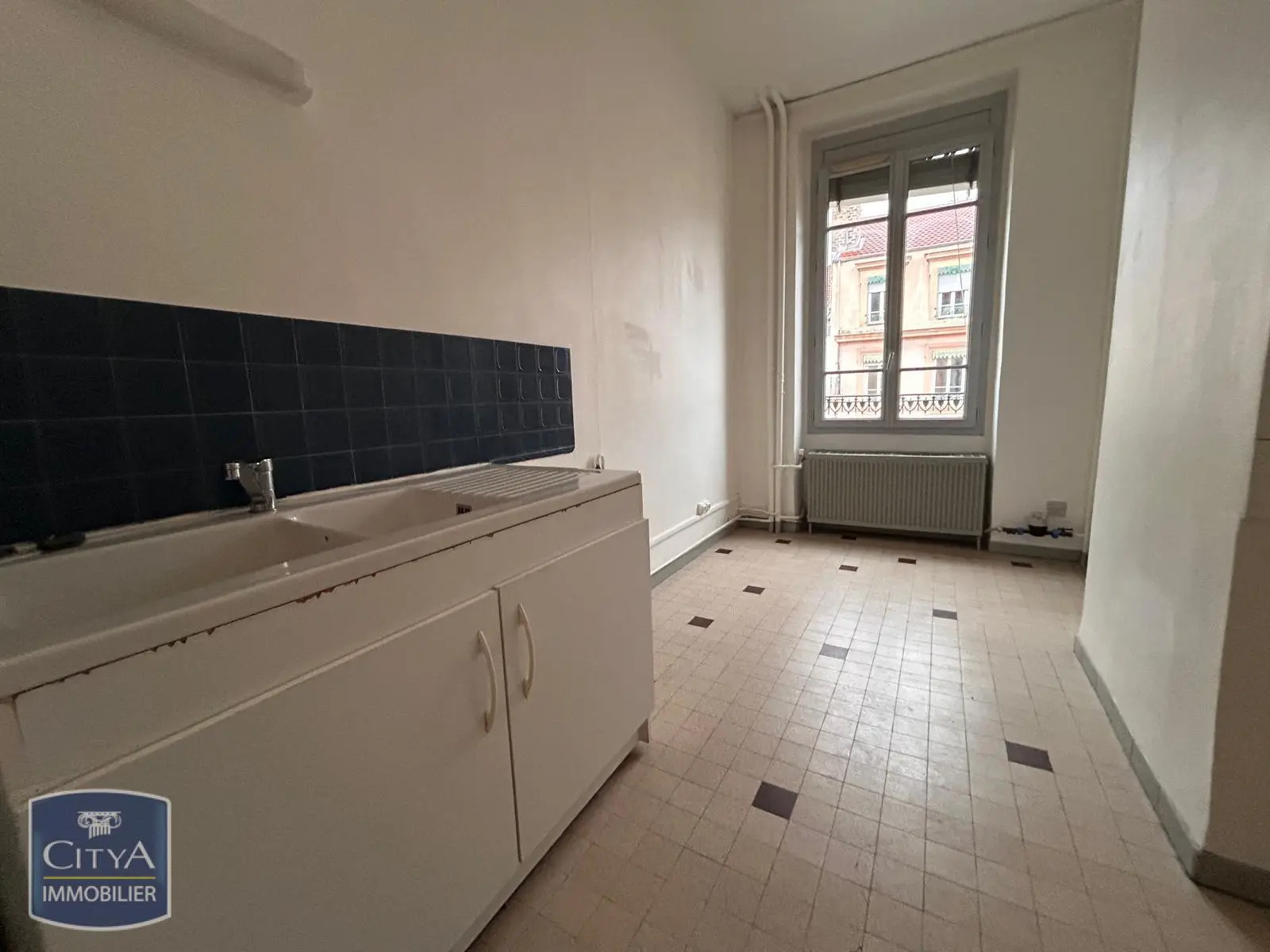 Photo 2 Appartement 1 pièce 47.82m²