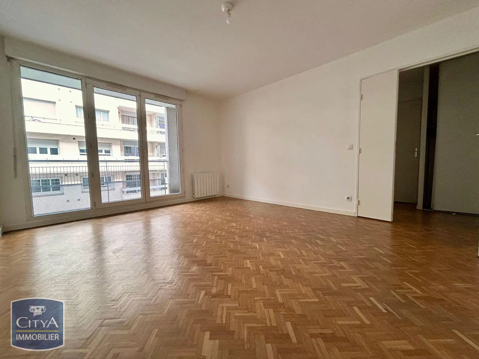 Photo 1 Appartement 2 pièces 48.23m²