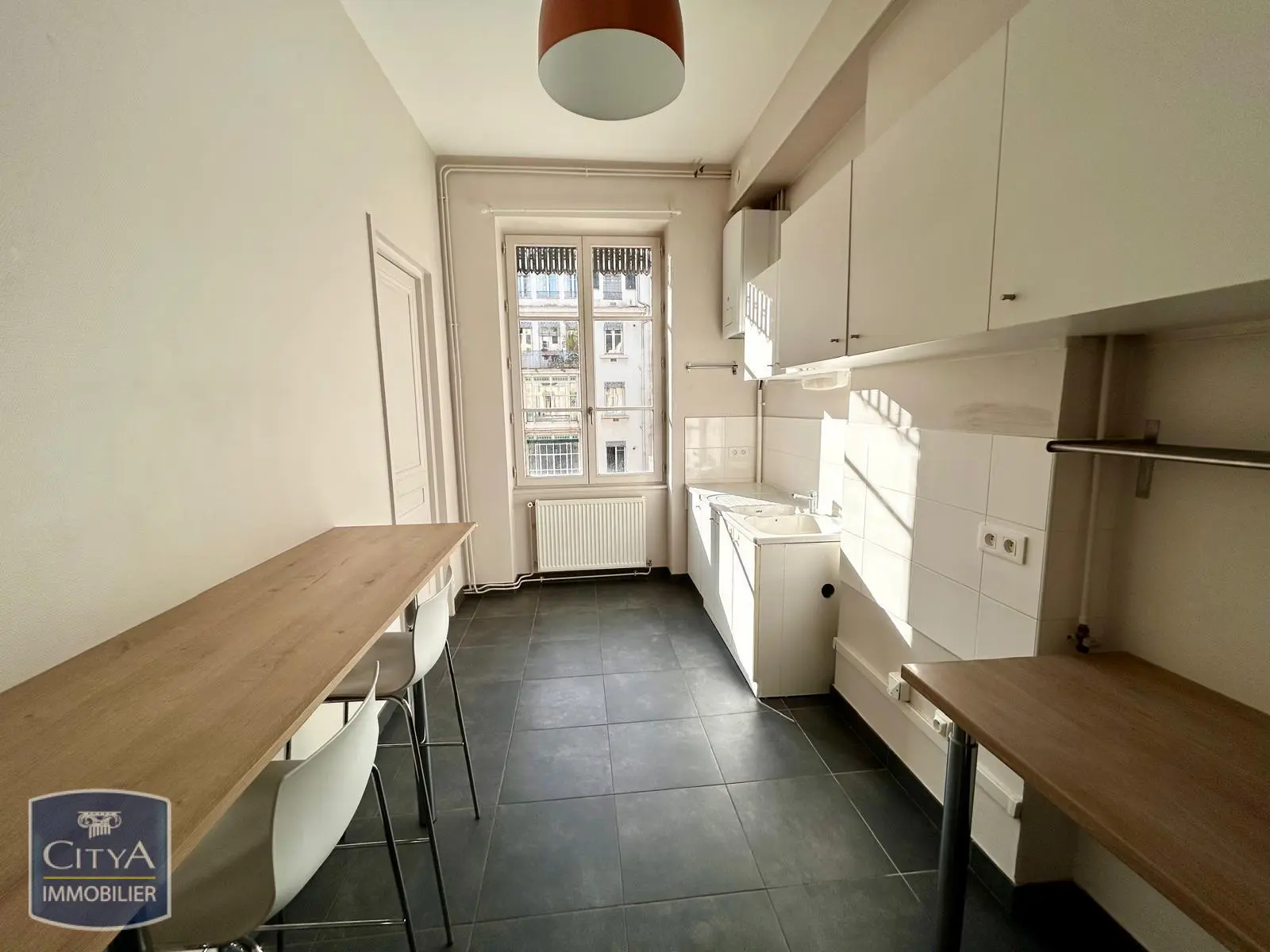 Photo 2 Appartement 3 pièces 94.9m²