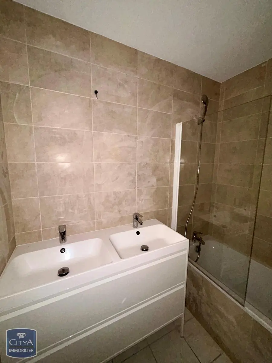 Photo 11 Appartement 4 pièces 91.92m²
