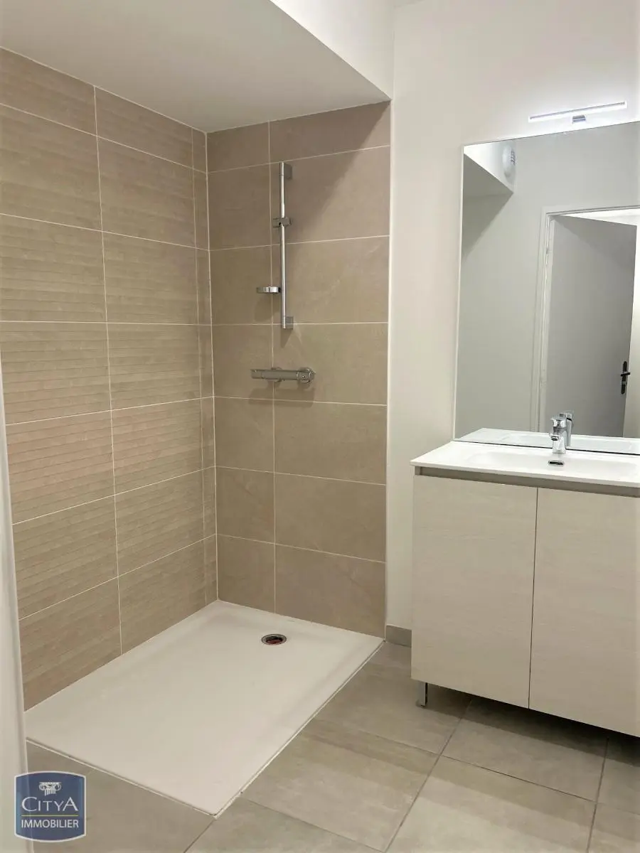 Photo 3 Appartement 1 pièce 35.6m²