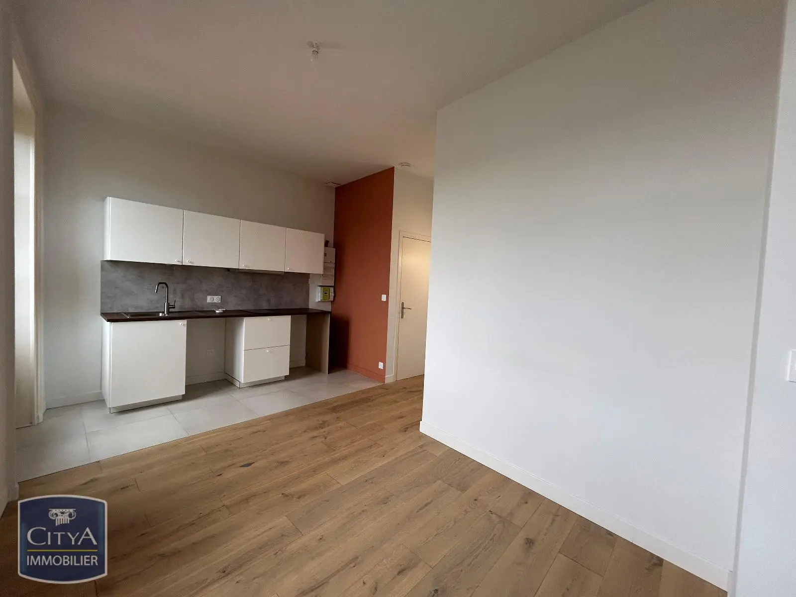 Photo 2 Appartement 1 pièce 20m²