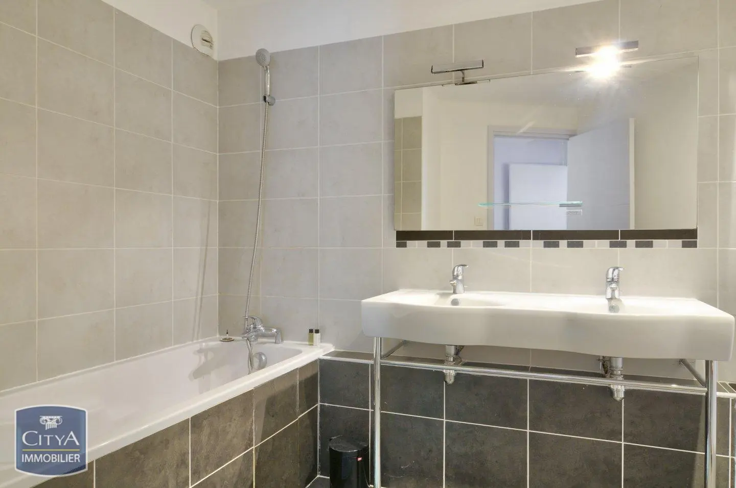 Photo 8 Appartement 4 pièces 116.23m²