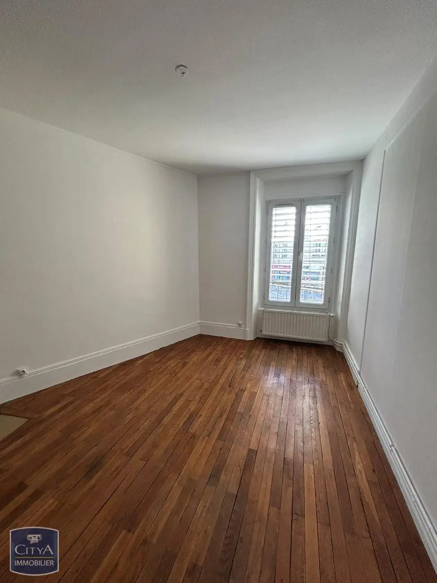 Photo 1 Appartement 3 pièces 77.69m²