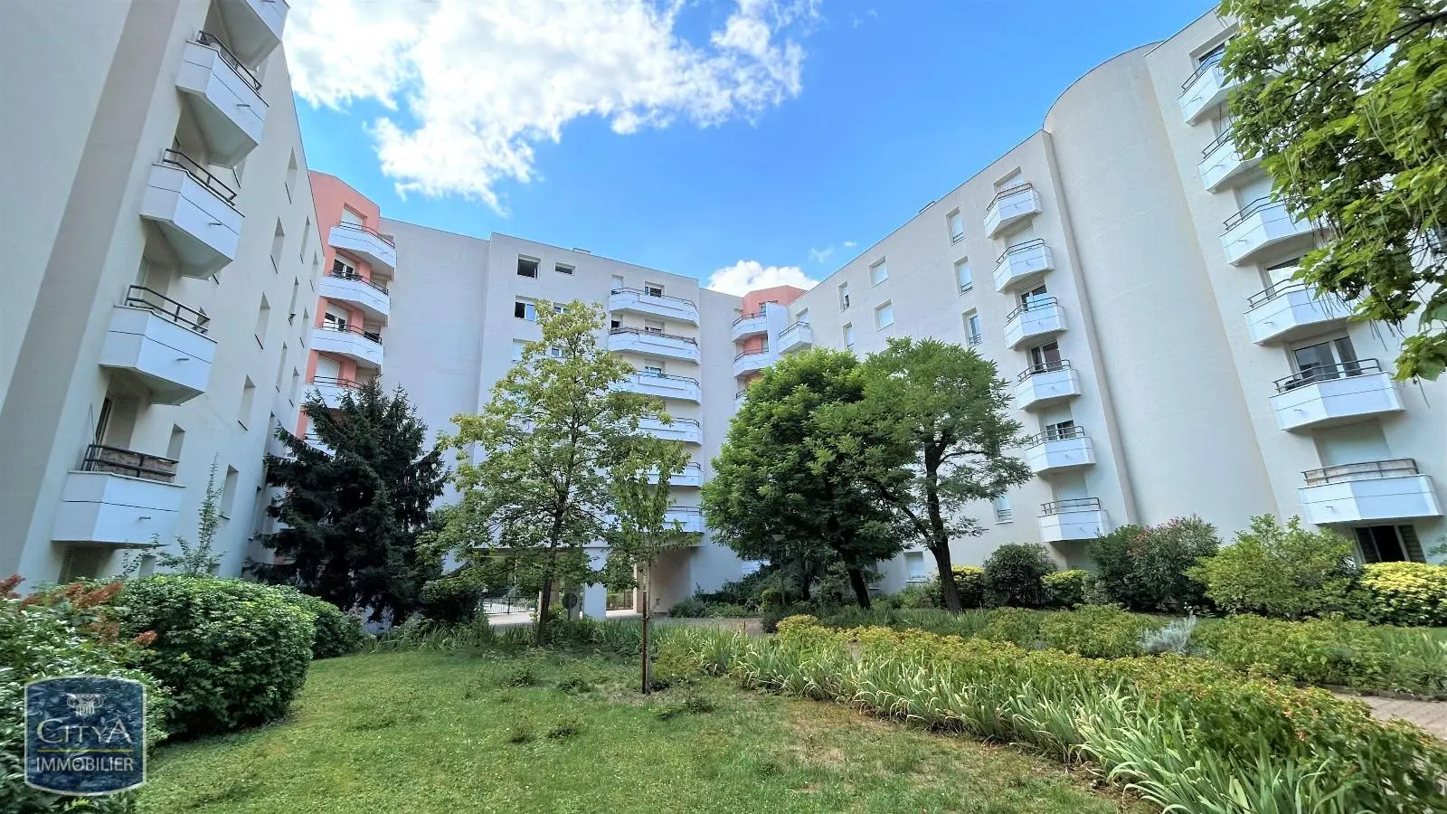 Photo 10 Appartement 2 pièces 47m²