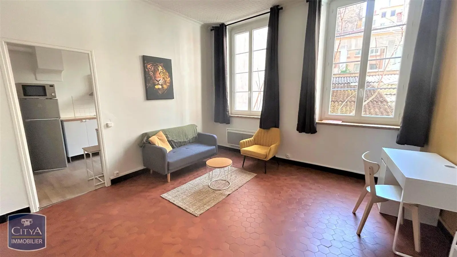 Photo 2 Appartement 1 pièce 43.63m²