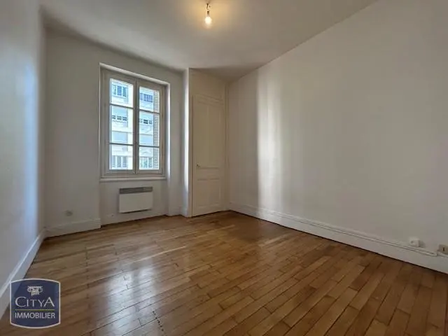 Photo 1 Appartement 2 pièces 49.82m²