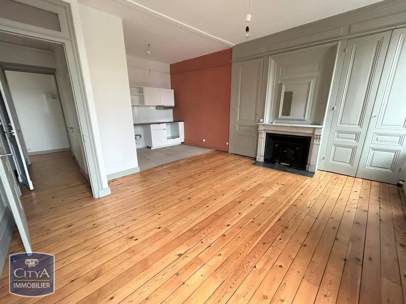 Photo 1 Appartement 4 pièces 77.67m²
