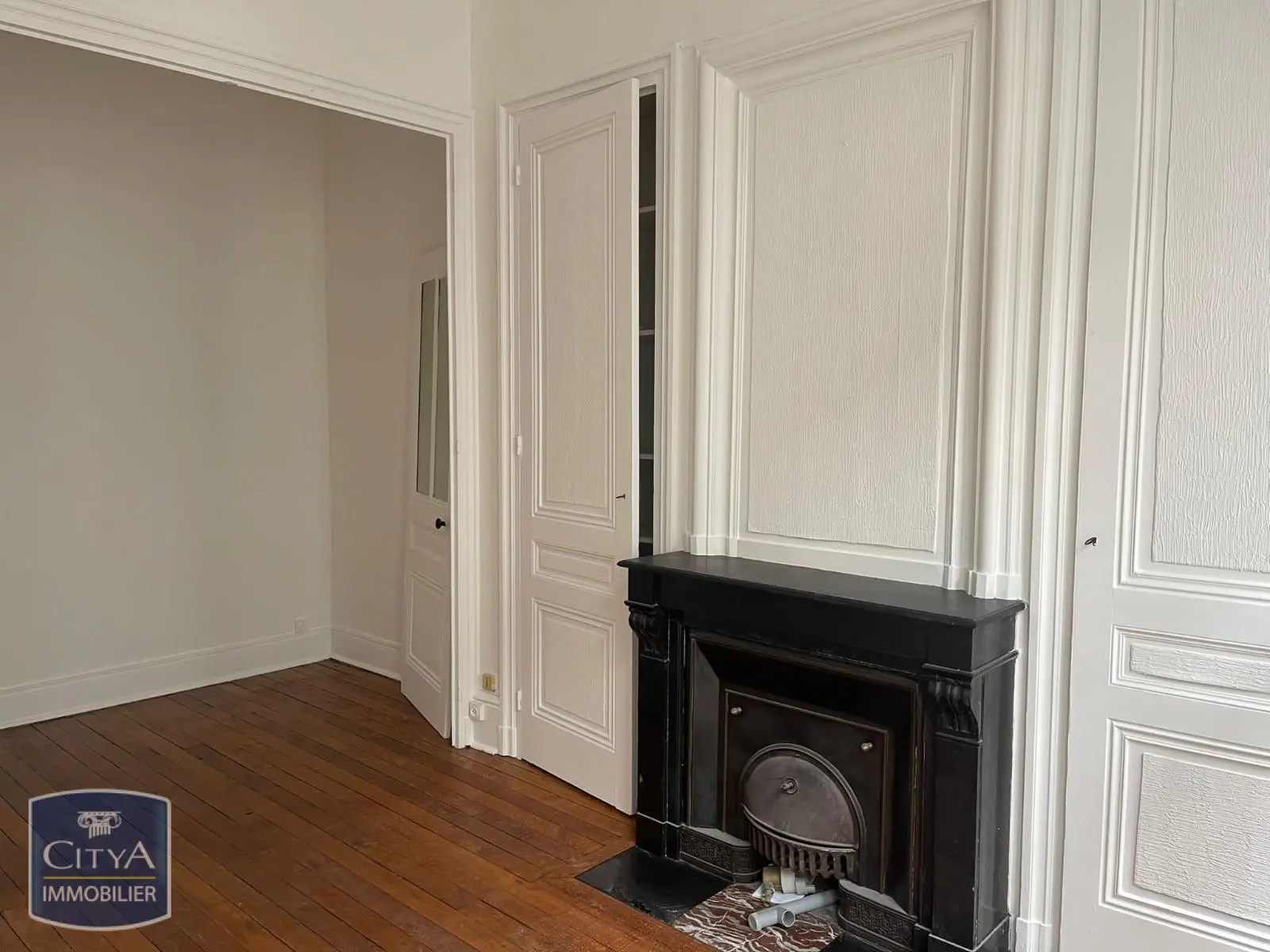 Photo 2 Appartement 1 pièce 33m²