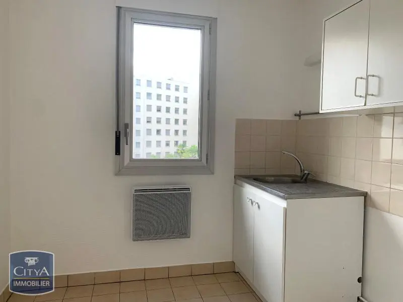 Photo 2 Appartement 1 pièce 38.86m²