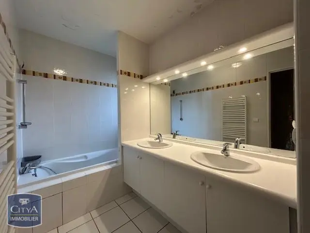 Photo 8 Appartement 5 pièces 159.34m²