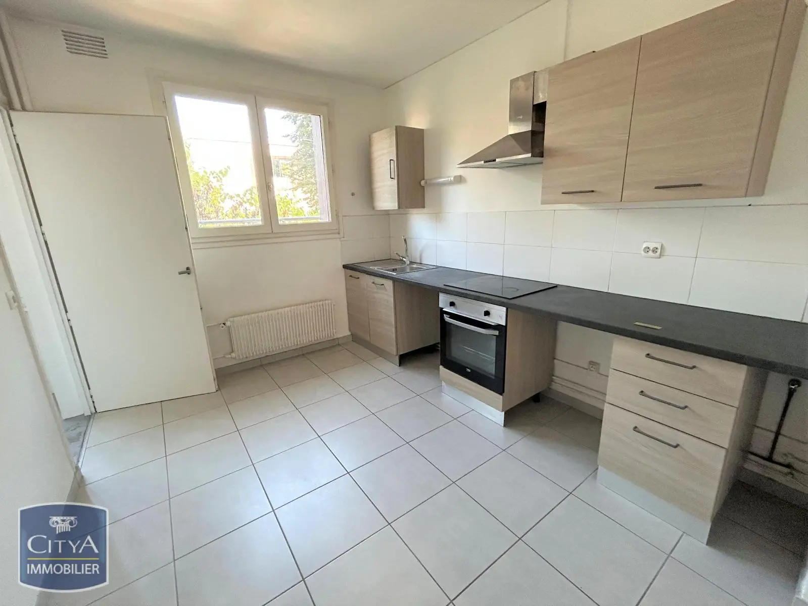 Photo 3 Appartement 5 pièces 106.65m²