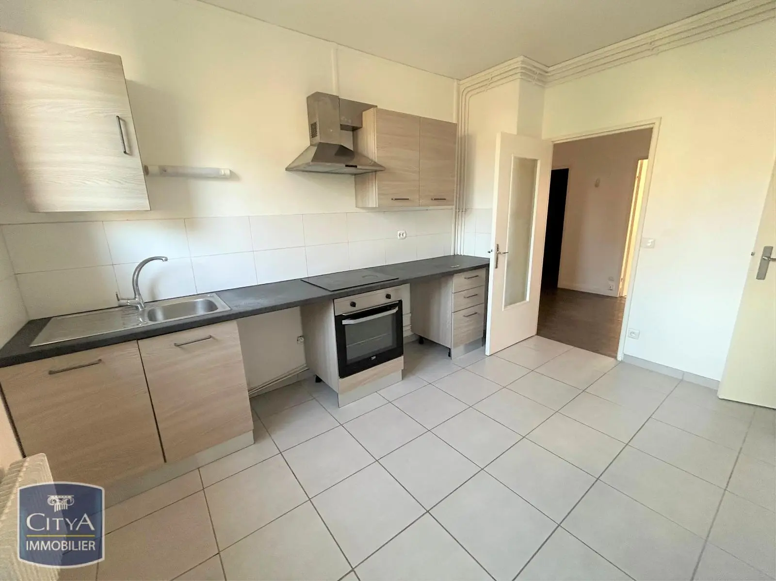 Photo 2 Appartement 5 pièces 106.65m²