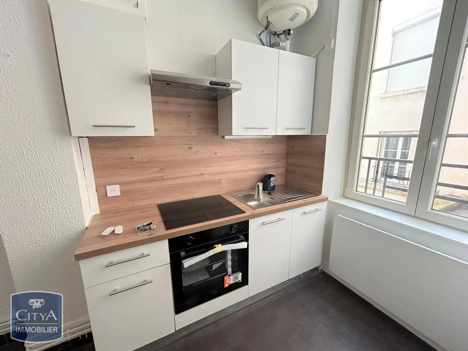 Photo 1 Appartement 1 pièce 38.78m²