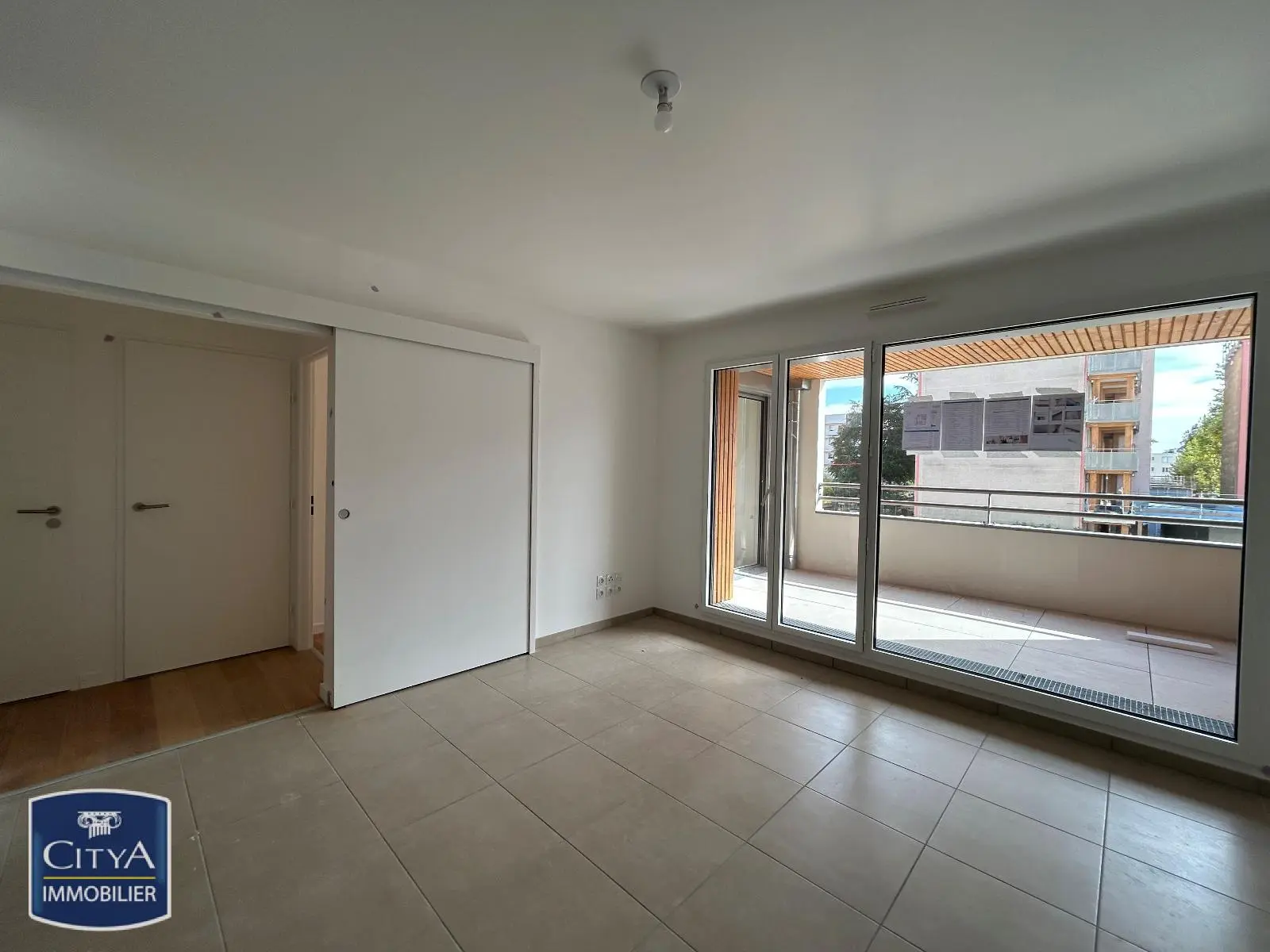 Photo 1 Appartement 2 pièces 47.6m²