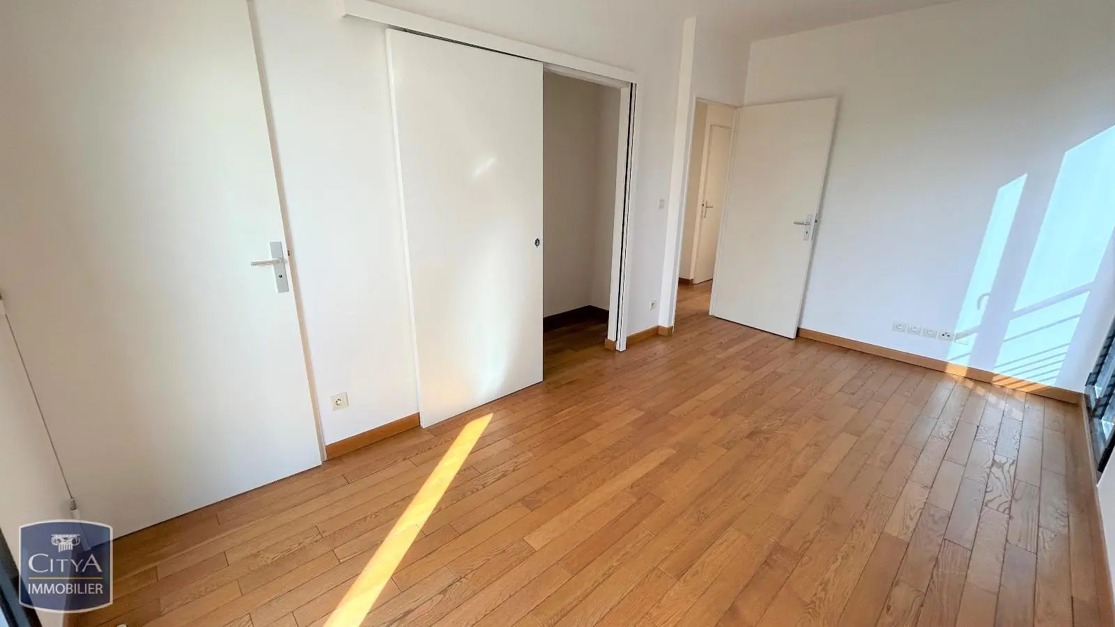 Photo 10 Appartement 5 pièces 125.1m²