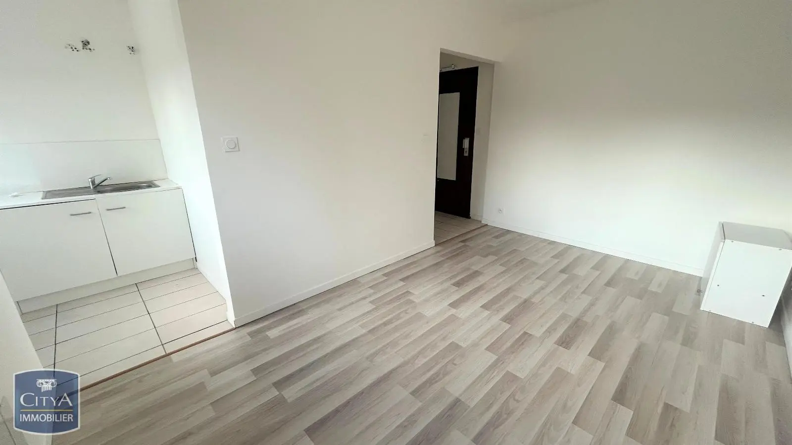 Photo 1 Appartement 1 pièce 20.65m²