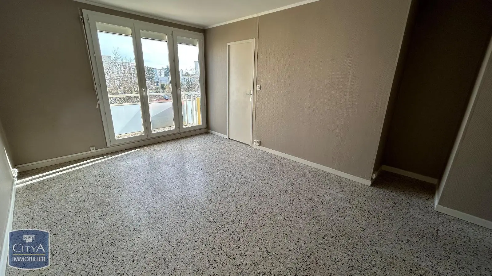 Photo 1 Appartement 4 pièces 65.1m²