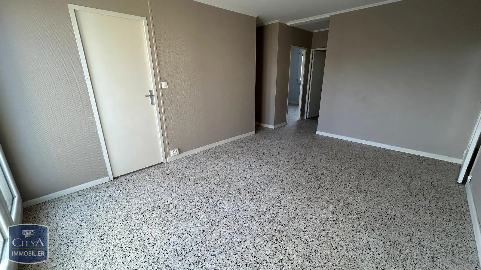 Photo 2 Appartement 4 pièces 65.1m²