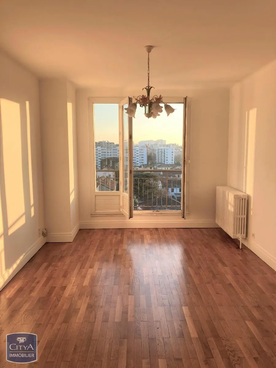 Photo 2 Appartement 4 pièces 75.78m²