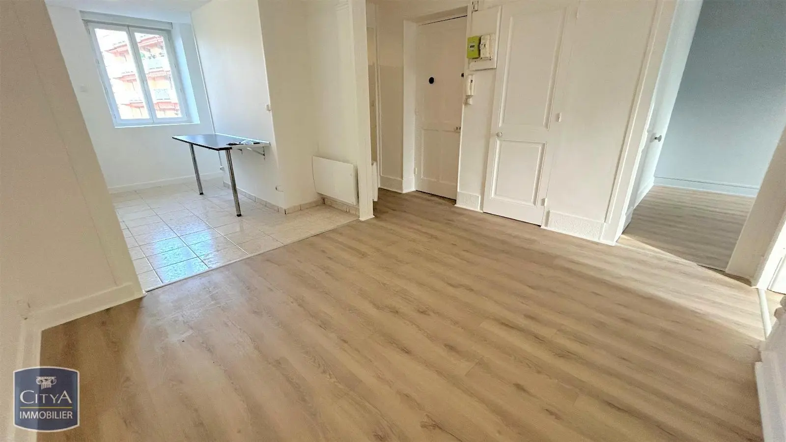 Photo 2 Appartement 3 pièces 53.53m²