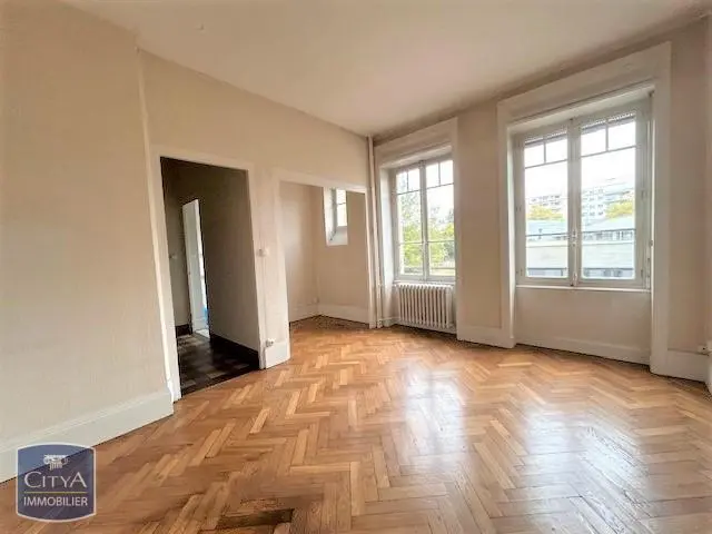 Photo 2 Appartement 2 pièces 45m²