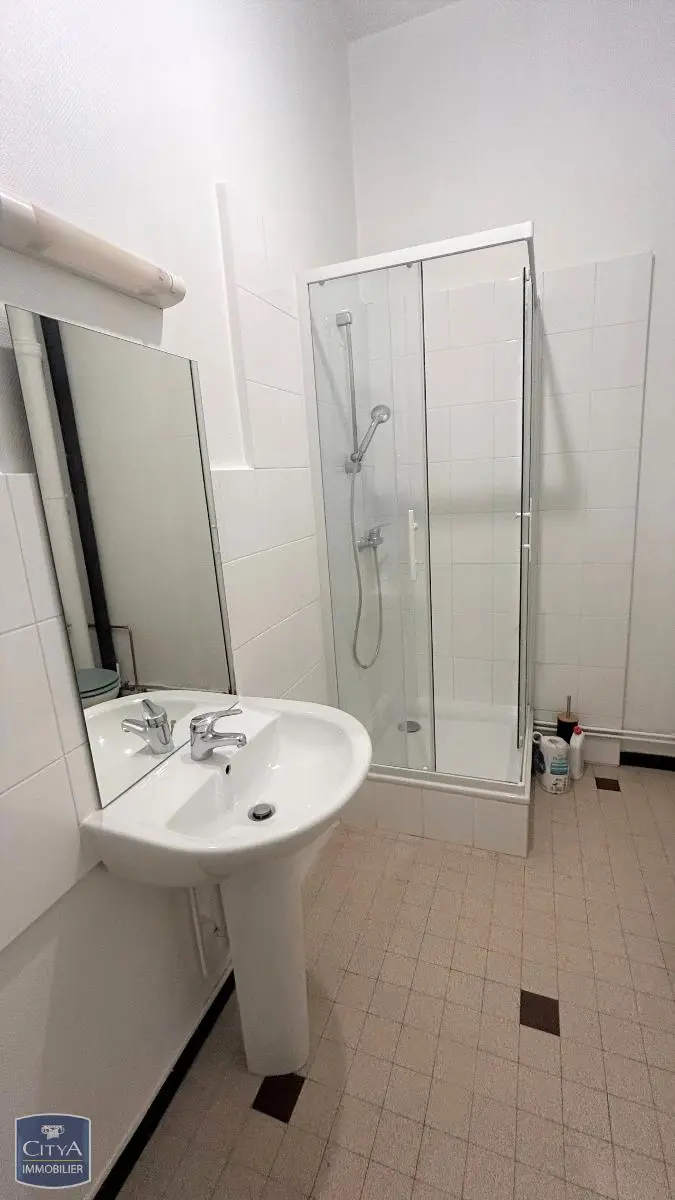 Photo 5 Appartement 1 pièce 47.9m²