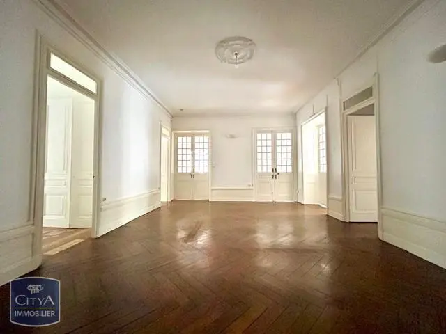Photo 9 Appartement 5 pièces 189.04m²