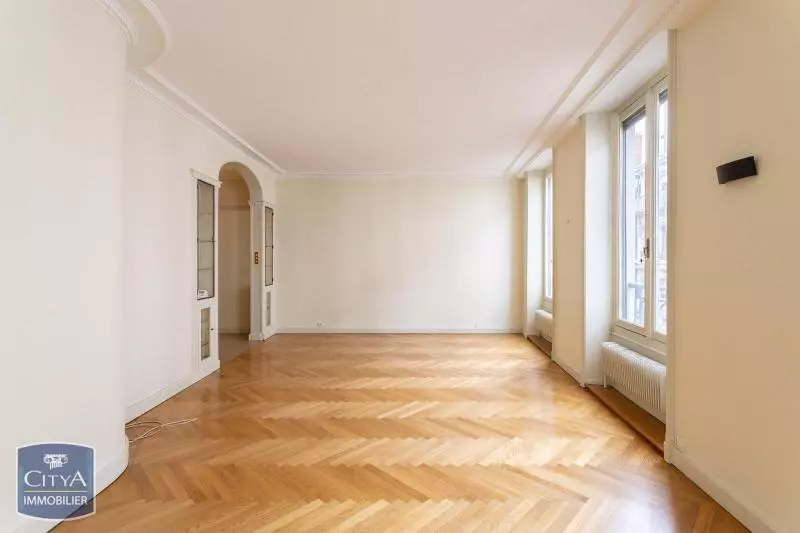 Illustration pour Appartement 4 pièces 101.71m² Photo Appartement 4 pièces 101.71m²