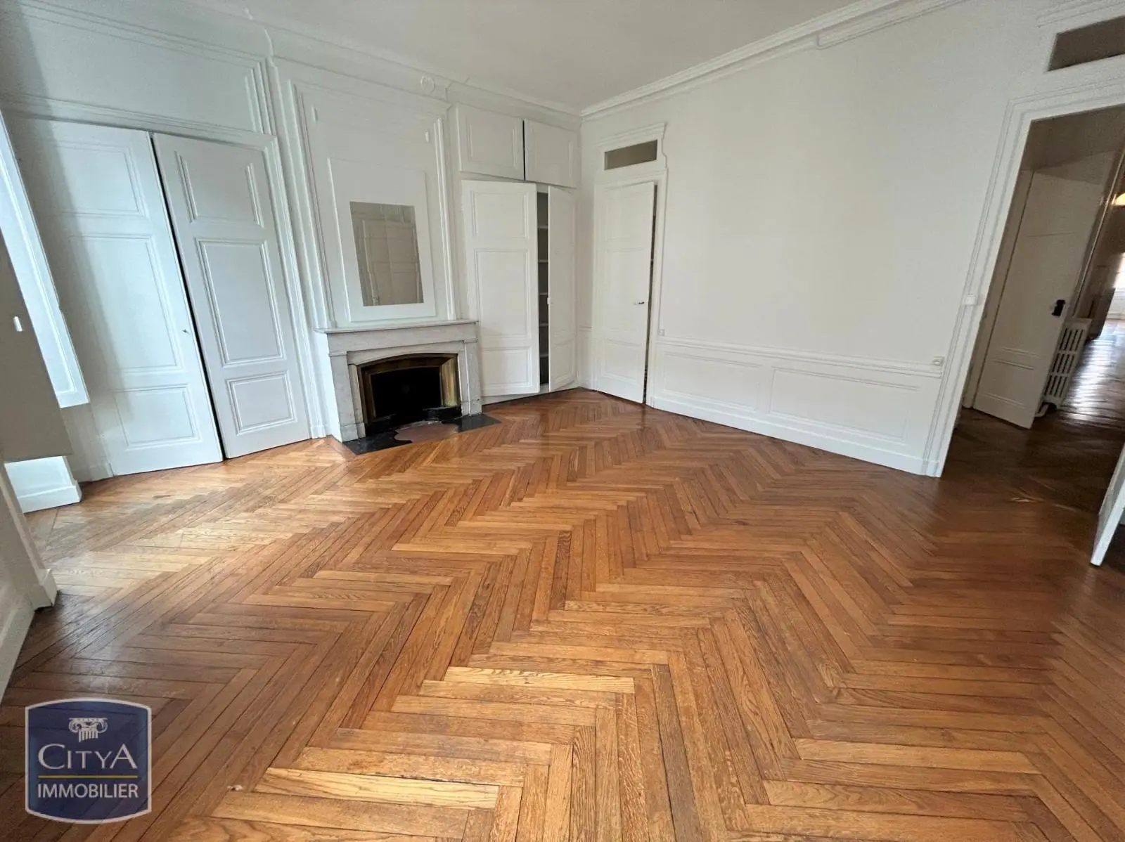 Photo 9 Appartement 5 pièces 175.95m²