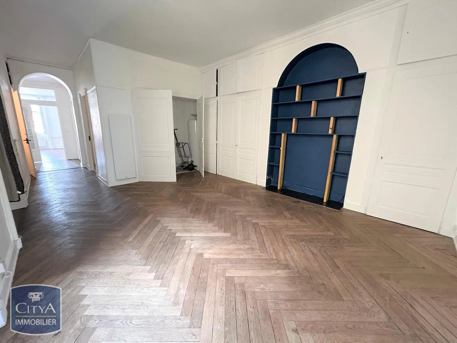 Photo 11 Appartement 6 pièces 173.87m²