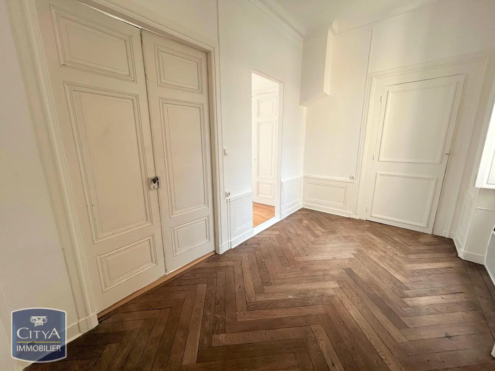 Photo 19 Appartement 6 pièces 173.87m²