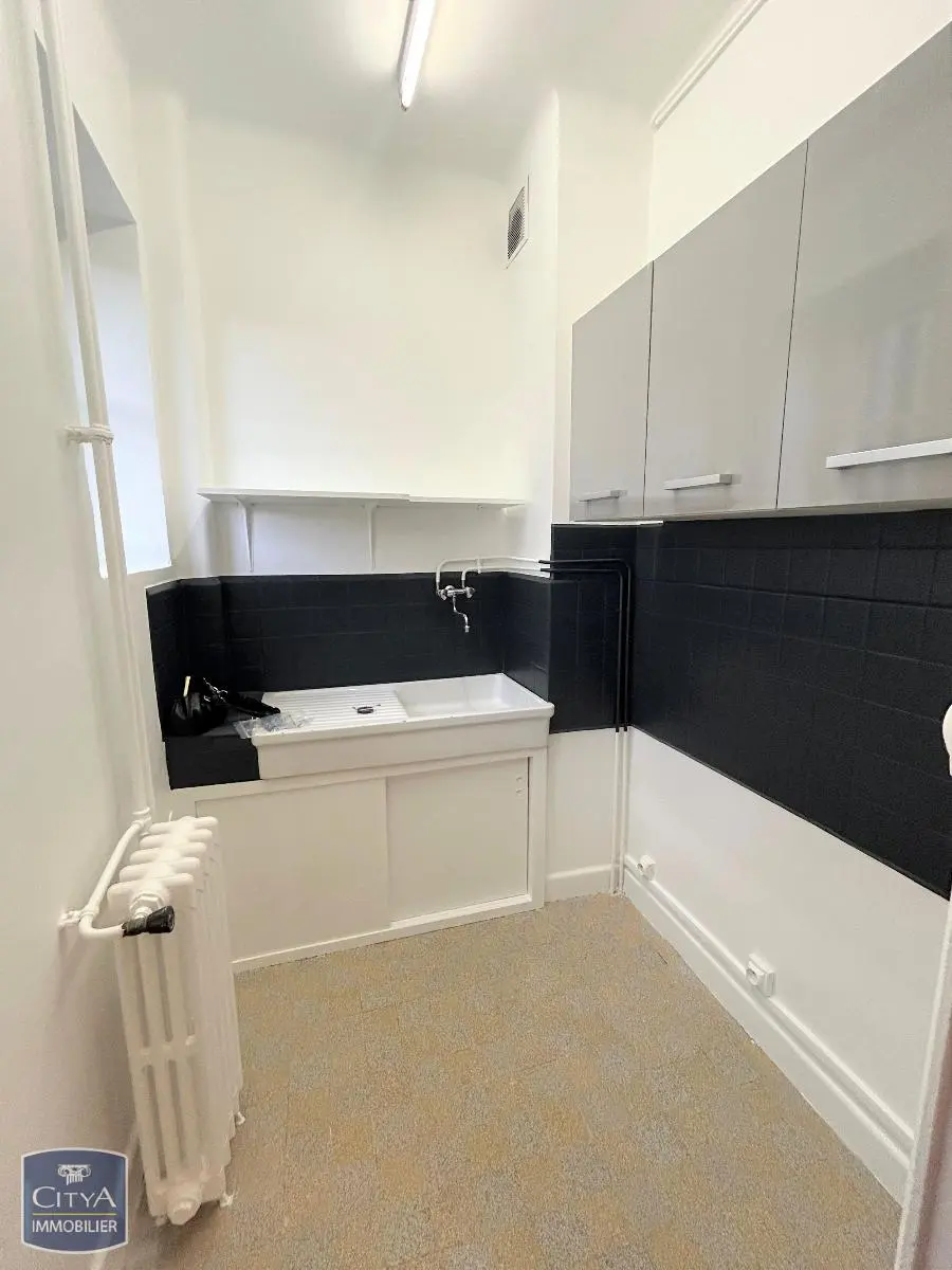Photo 4 Appartement 1 pièce 27.56m²