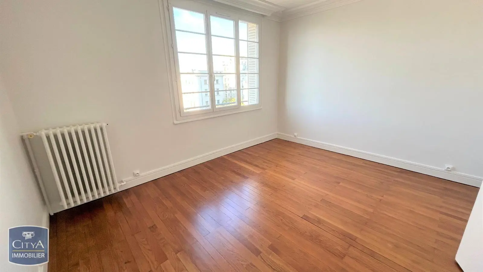 Photo 2 Appartement 1 pièce 39m²