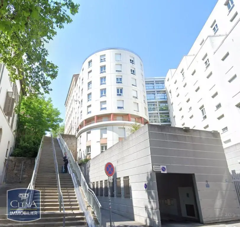 Photo 1 Appartement 1 pièce 20.23m²